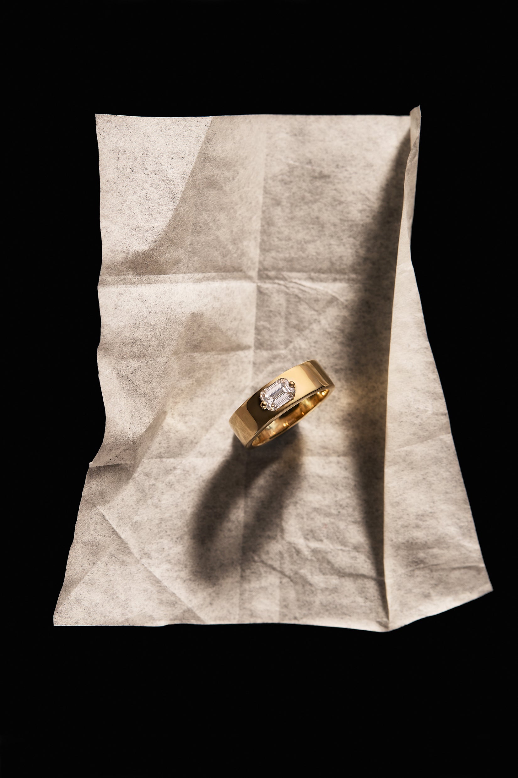 Elevate Emerald Ring Big