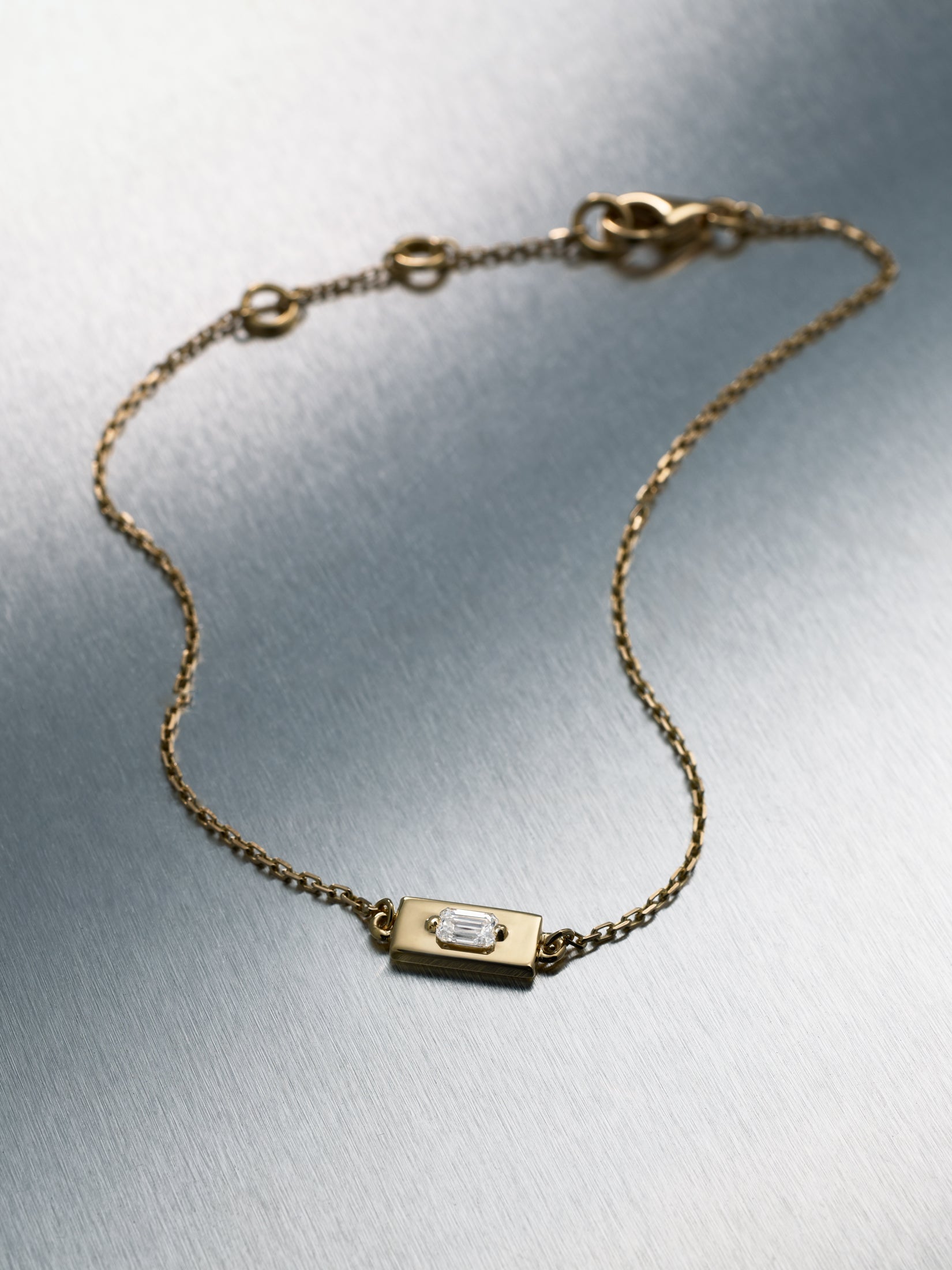 Elevate Emerald Chain Bracelet