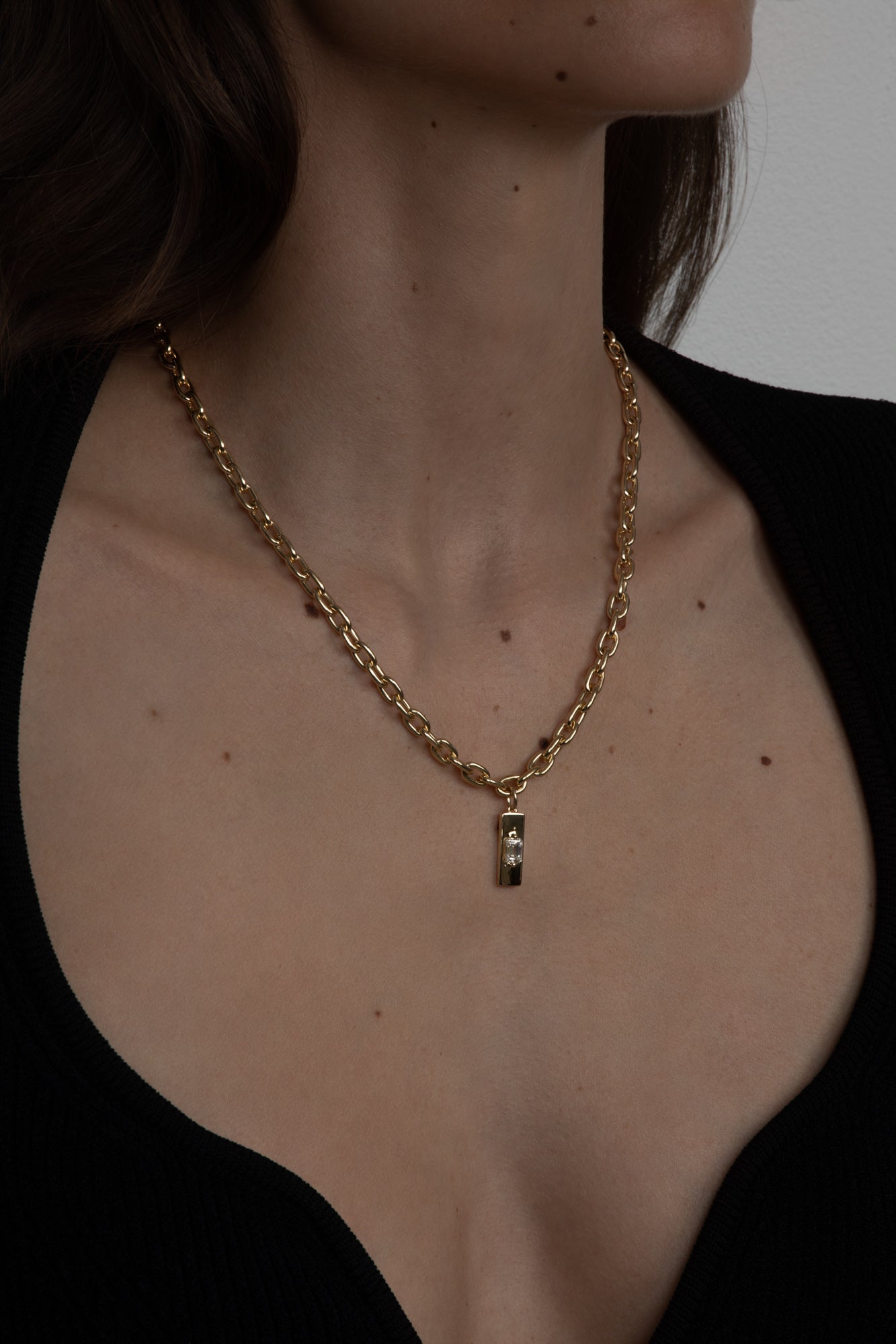 Elevate Emerald Pendant Big