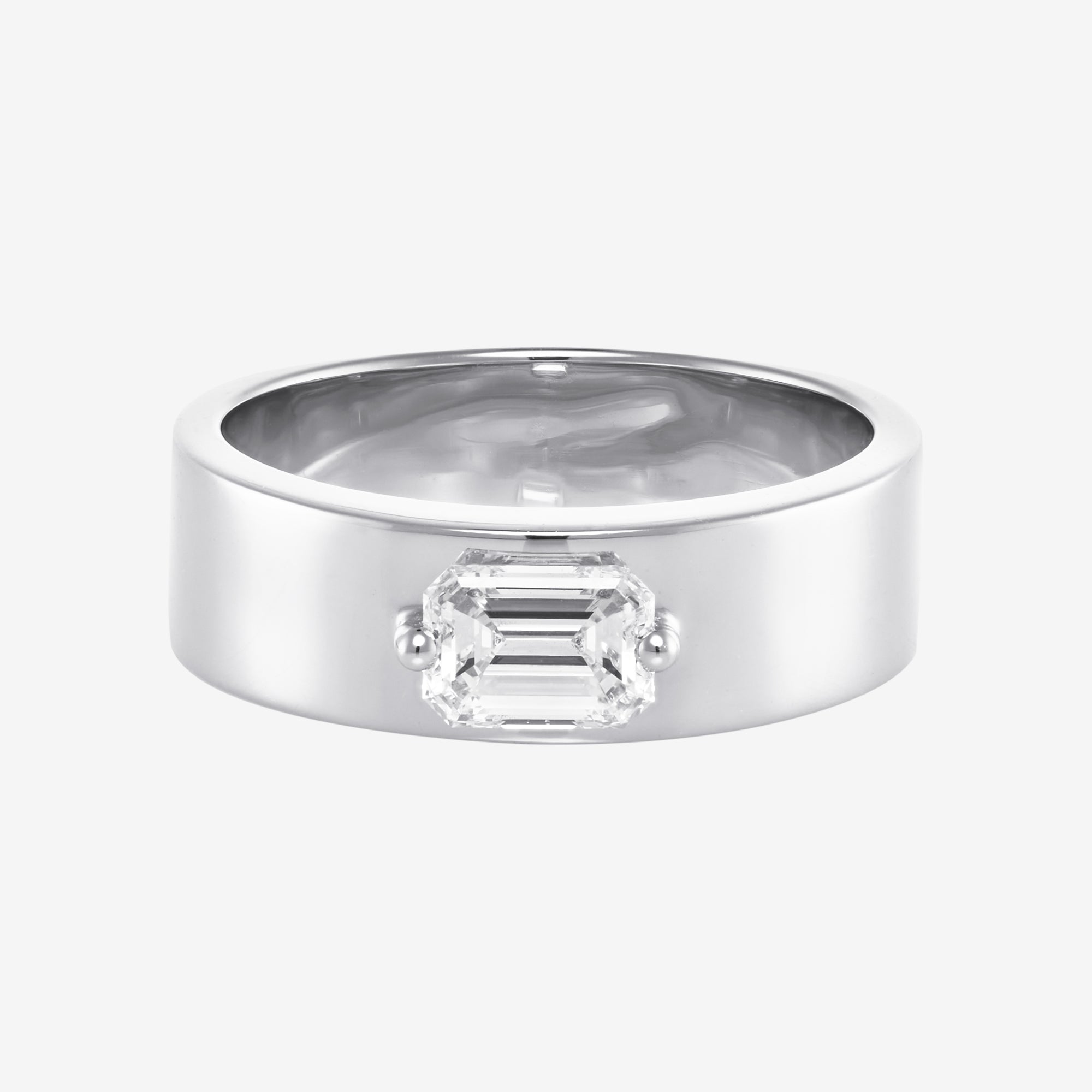 Elevate Emerald Ring Big