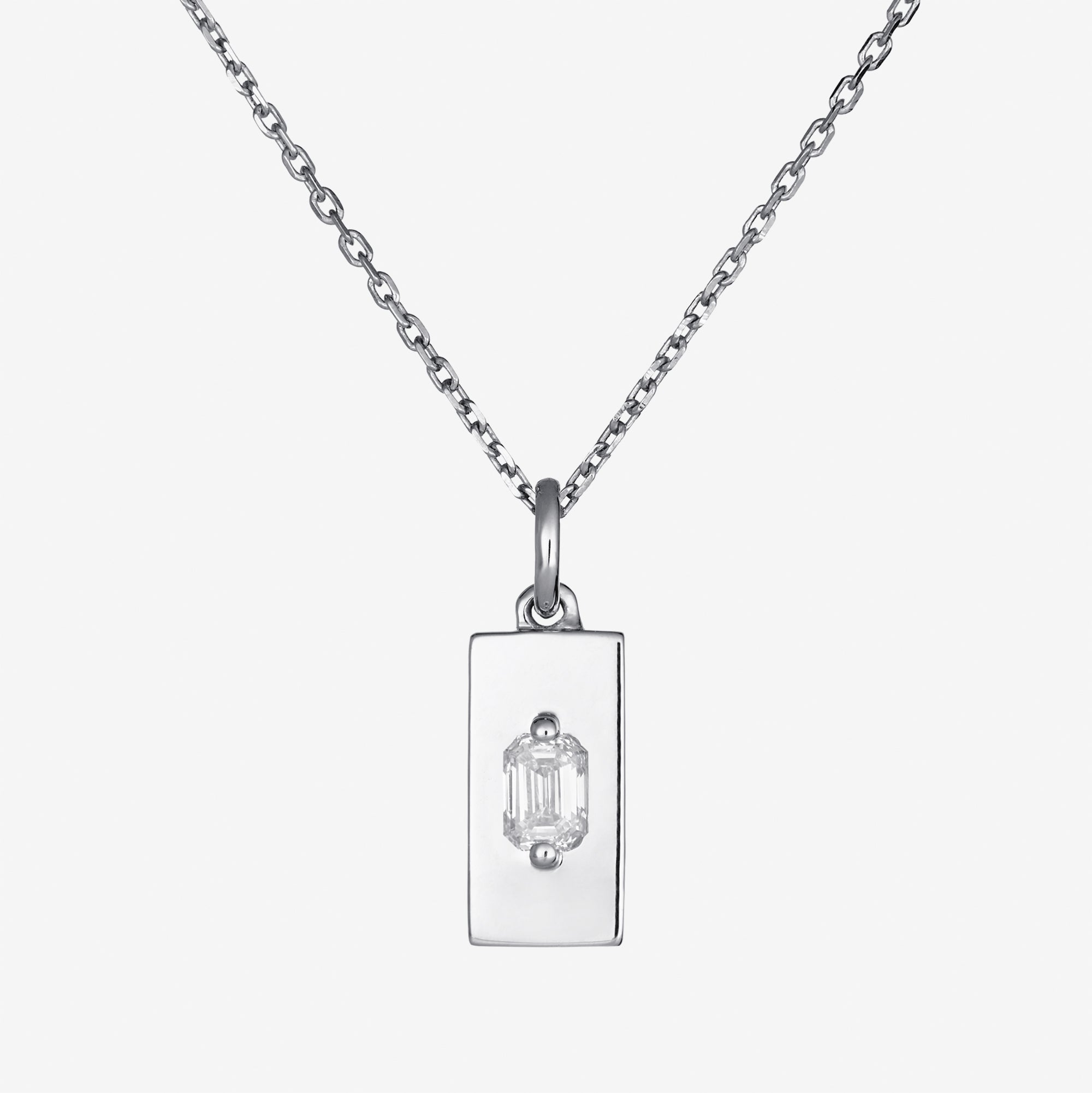 Elevate Emerald Necklace