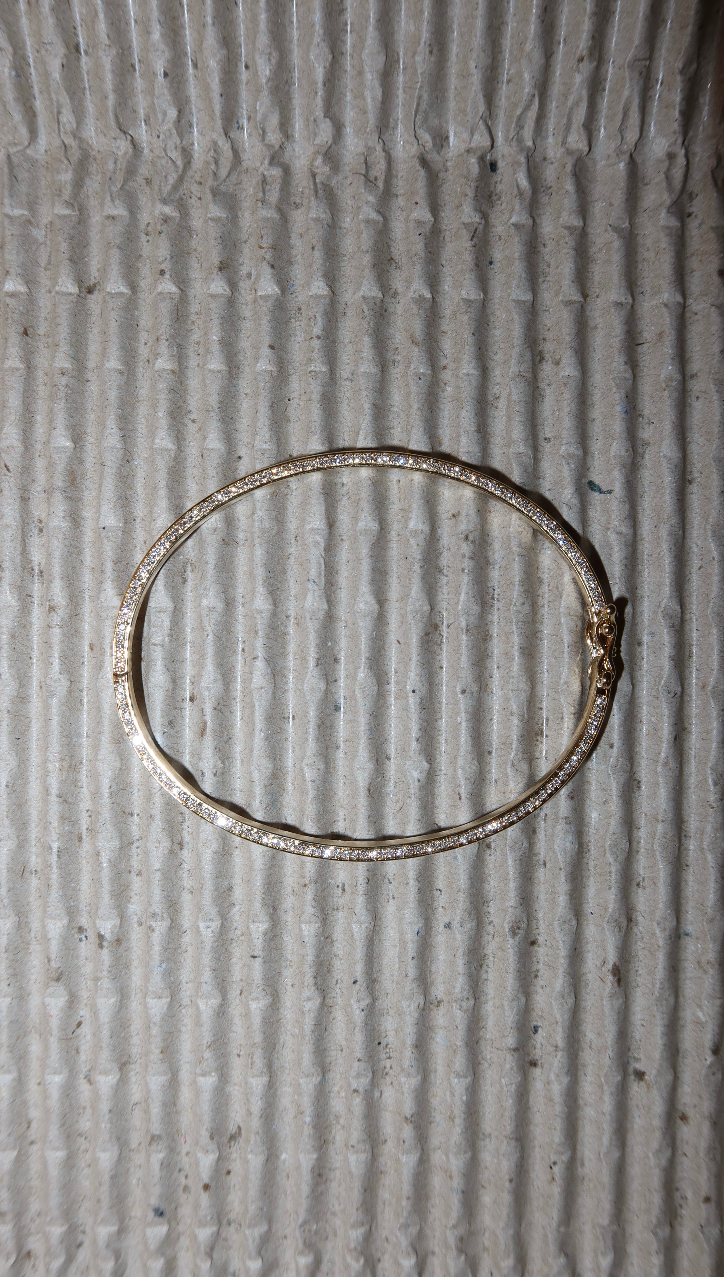 Aura Bangle Small
